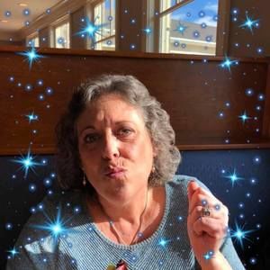 Meet your Posher, Maria